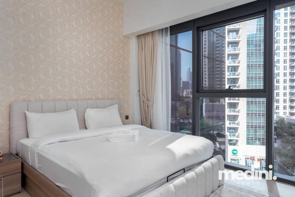 Apartment 2 Bedroom - Emaar Act Two - Downtown Dubai