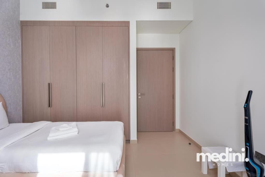 2 Bedroom - Emaar Act Two - Downtown Apartment