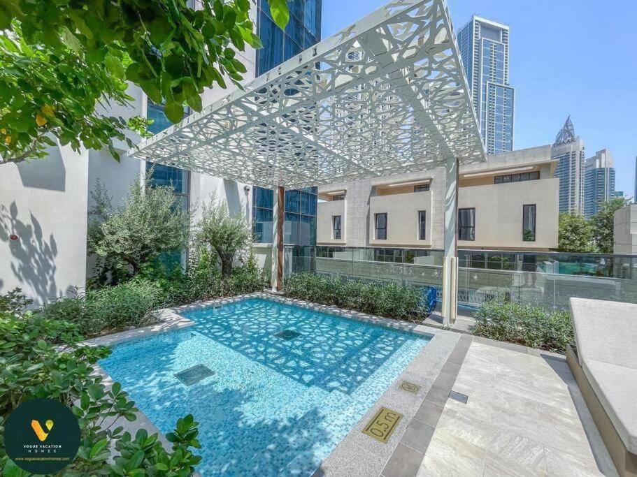 2 Bedroom - Emaar Act Two - Downtown Apartment