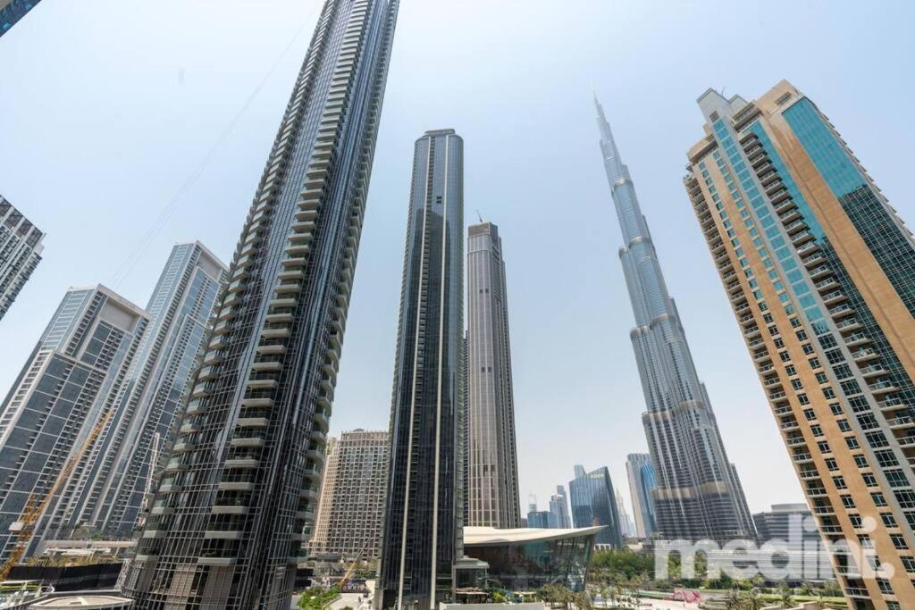 2 Bedroom - Emaar Act Two - Downtown Apartment Dubai