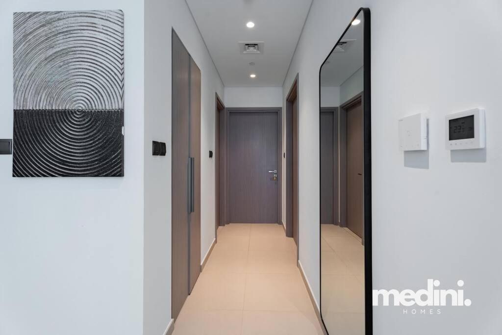 2 Bedroom - Emaar Act Two - Downtown *