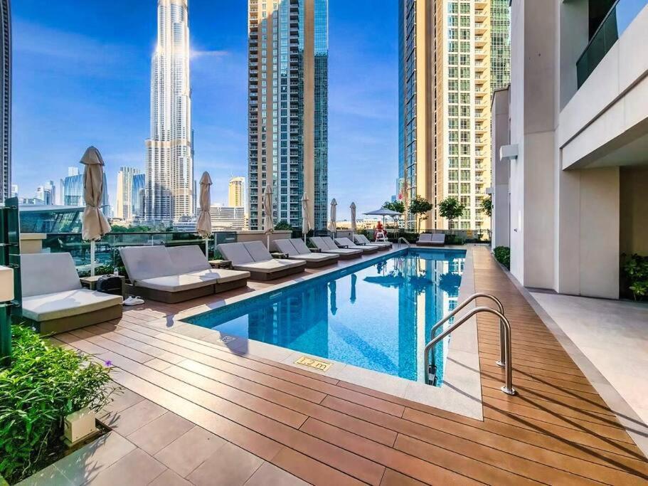 2 Bedroom - Emaar Act Two - Downtown